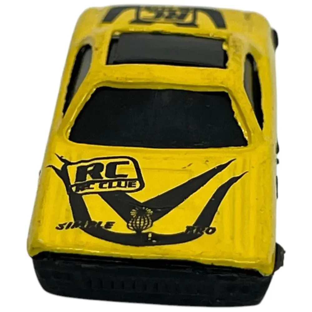 Yellow Racing Die-Cast Sports Car - Picture 2 of 6